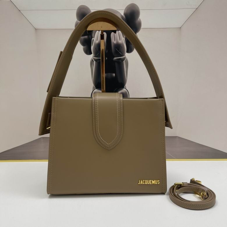 Jacquemus Le Bambino