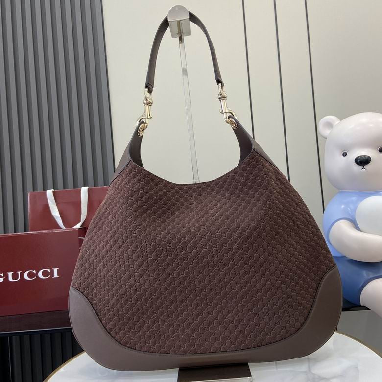 Gucci GG Supreme