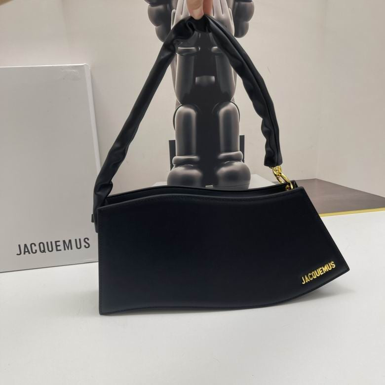 Jacquemus Le Bambino