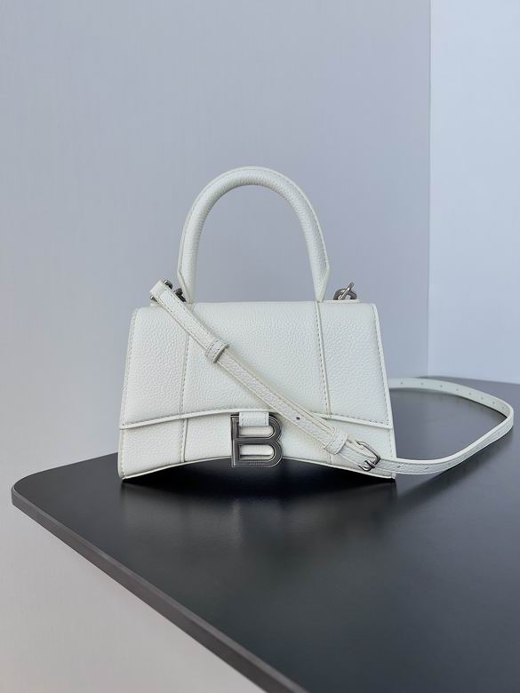 Balenciaga Le Cagole