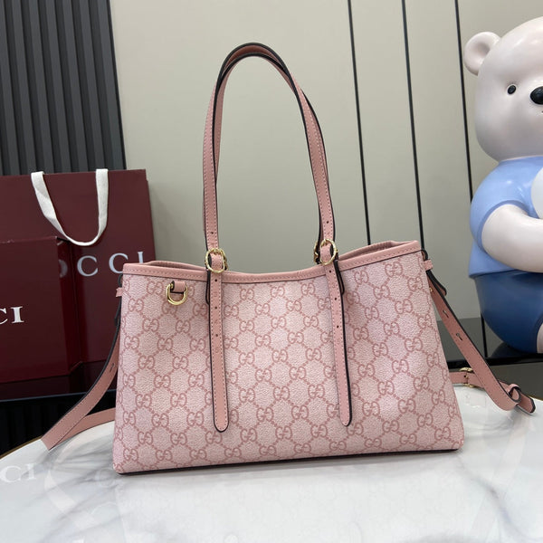 Gucci GG Supreme