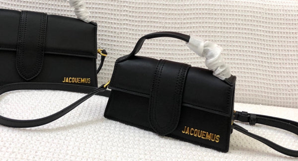 Jacquemus Le Grand Bambino