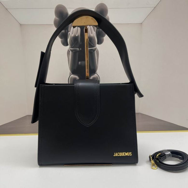 Jacquemus Le Bambino