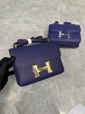 Hermès Constance