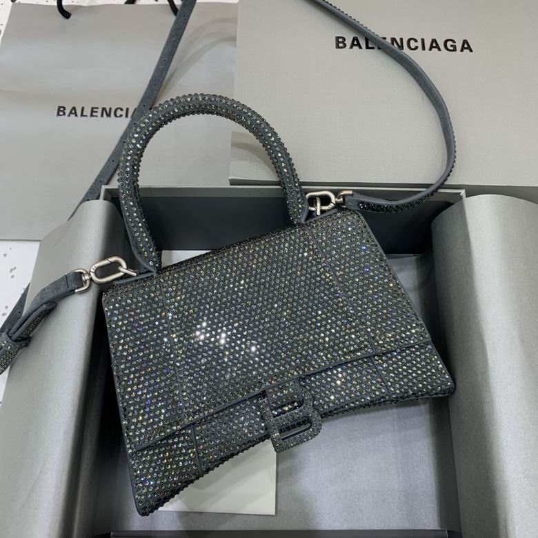 Balenciaga Hourglass M